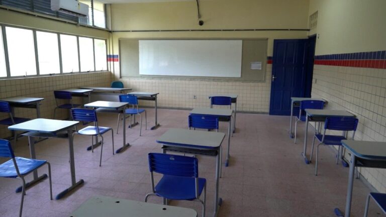  Governo de Pernambuco anuncia abertura de matrículas para 2024 na rede estadual de ensino
