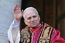  A humanidade ‘apela por paz’, diz o papa após ataque dos EUA ao Irã