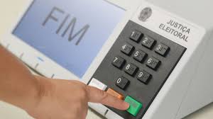  Datafolha: 57% apoiam direito à reeleição e 59% defendem mandato de cinco anos