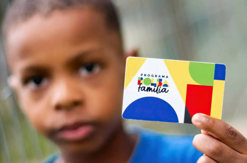  Caixa paga Bolsa Família a beneficiários com NIS de final 2