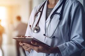  “OAB da Medicina”: 96% dos brasileiros apoiam prova obrigatória para médicos recém-formados