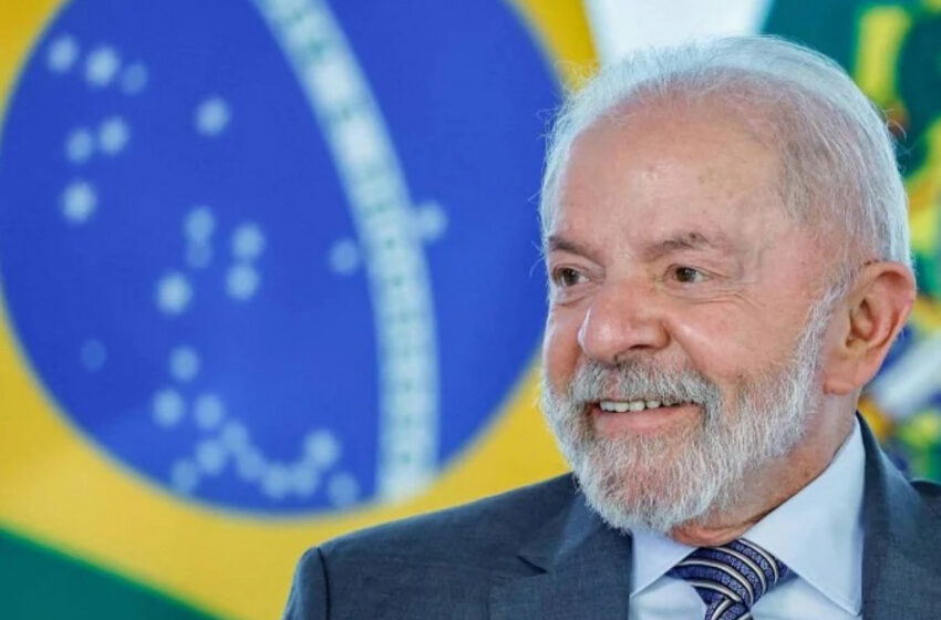  Lula envia ao Congresso, nesta quarta-feira (13), projeto que regula redes sociais