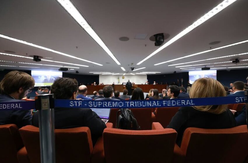  Saiba como foi o 1º dia do julgamento de Bolsonaro e mais sete réus