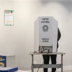 Além do 2º turno, sete cidades também terão eleições complementares para prefeito